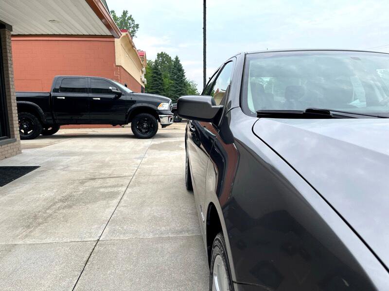 Used 2011 Ford Fusion Hybrid image 7