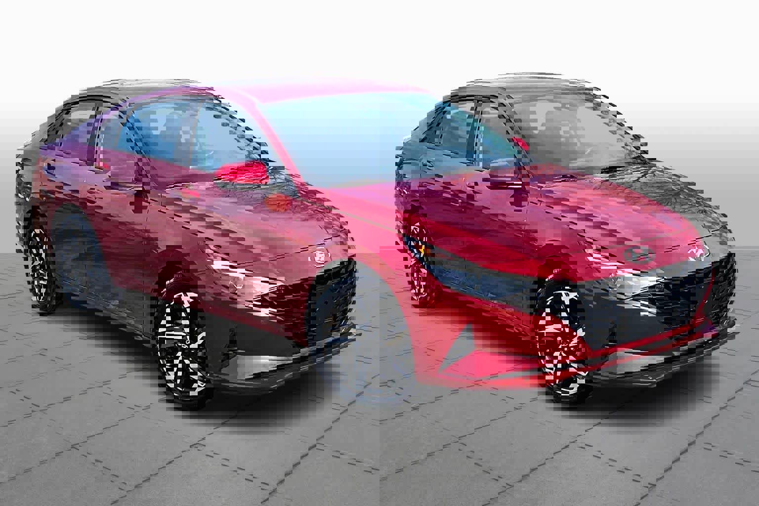 Used 2023 Hyundai Elantra SEL w/ Convenience Package image 3