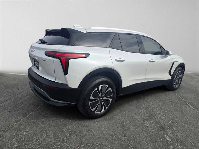 Used 2024 Chevrolet Blazer EV LT AWD/4WD image 3