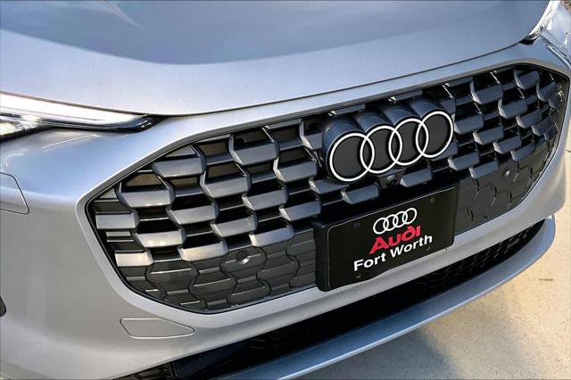 Used 2025 Audi Q5 Premium w/ Premium Plus AWD/4WD image 32