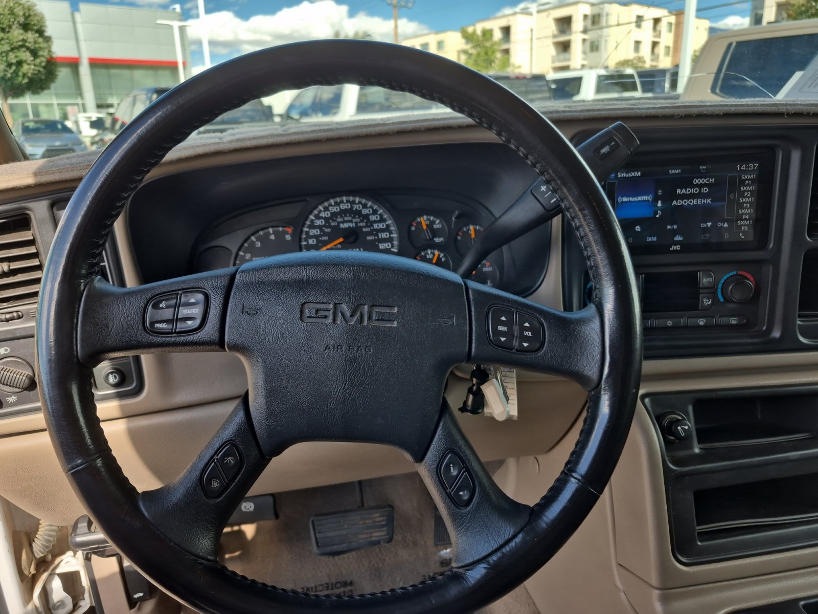 Used 2006 GMC Sierra 2500 SLT w/ Heavy-Duty Power Package AWD/4WD image 9