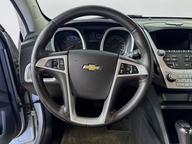 Used 2017 Chevrolet Equinox LT w/ Convenience Package image 12