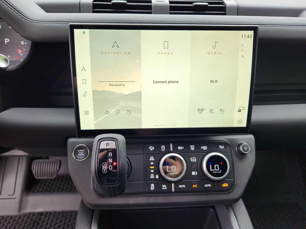New 2026 Land Rover Defender 130 S AWD/4WD image 15