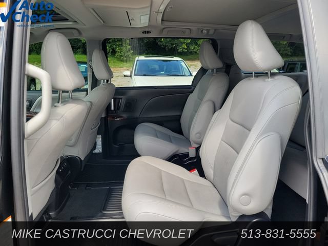 Used 2019 Toyota Sienna Limited Premium AWD/4WD image 26