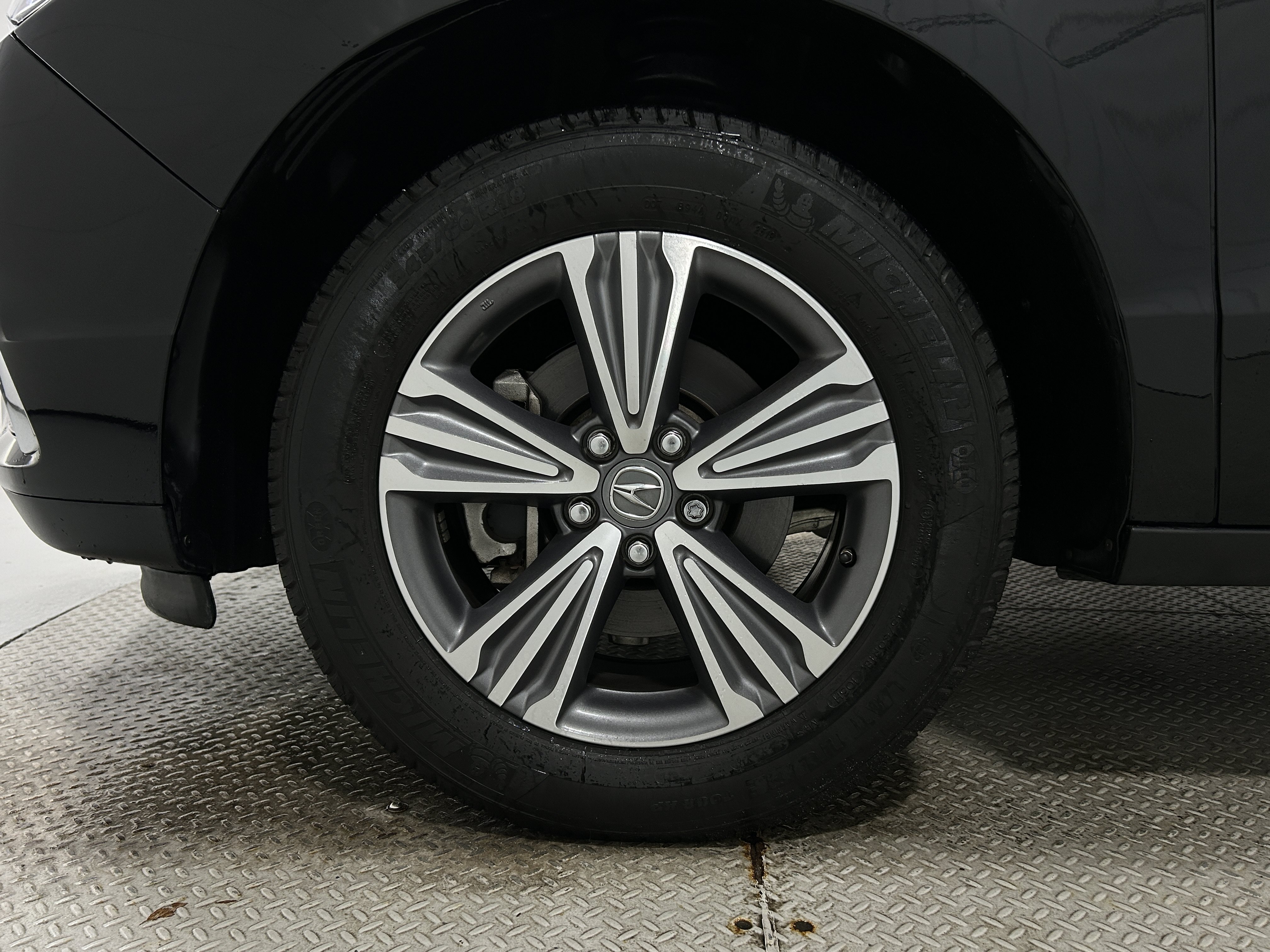 Used 2020 Acura MDX SH-AWD image 38