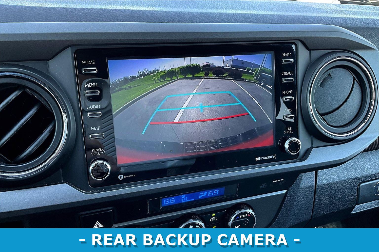 Used 2023 Toyota Tacoma TRD Off-Road AWD/4WD image 15
