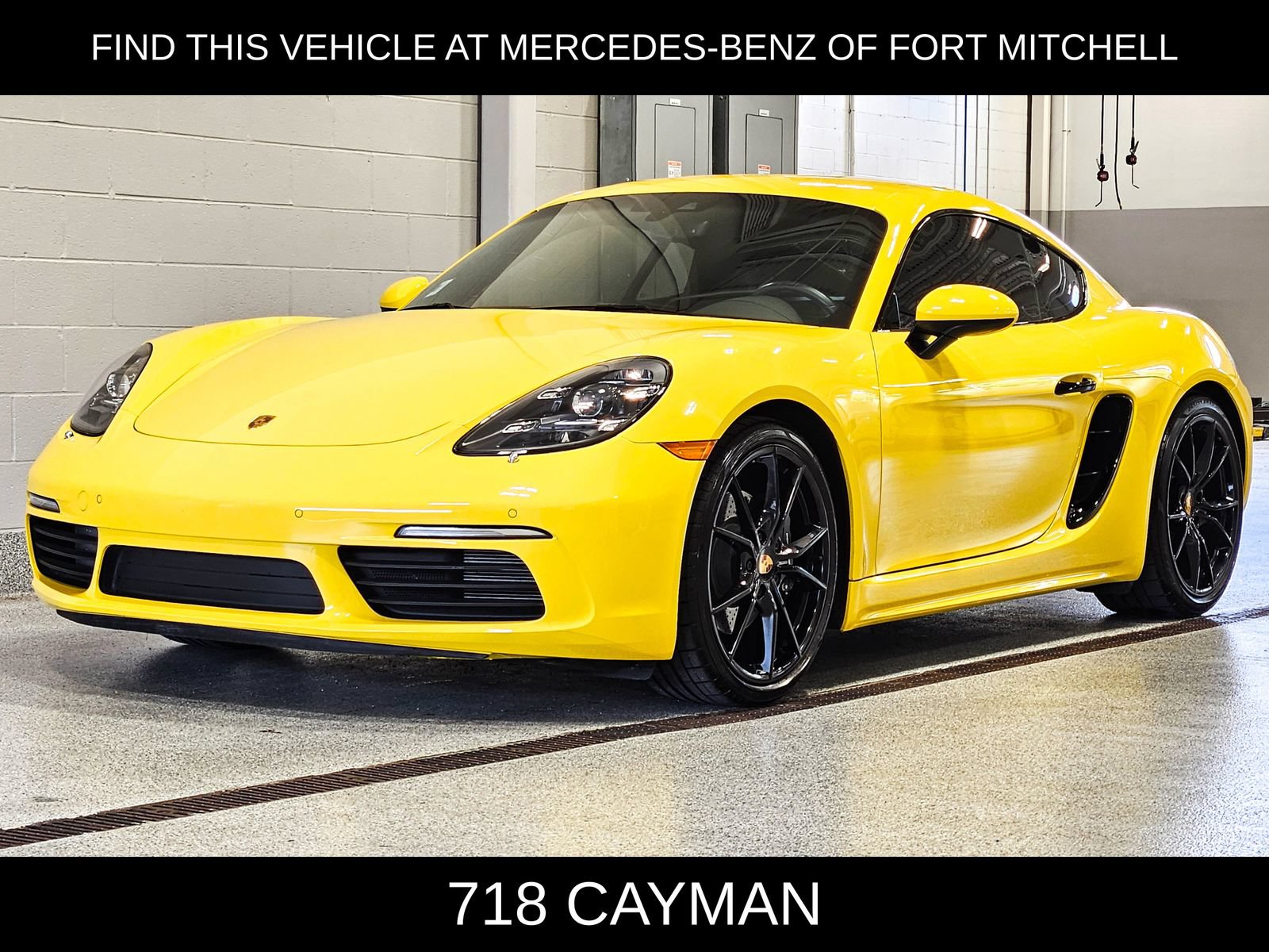 Used 2021 Porsche 718 Cayman RWD image 1
