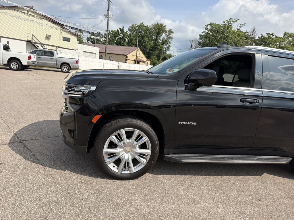 Used 2024 Chevrolet Tahoe LT AWD/4WD image 9