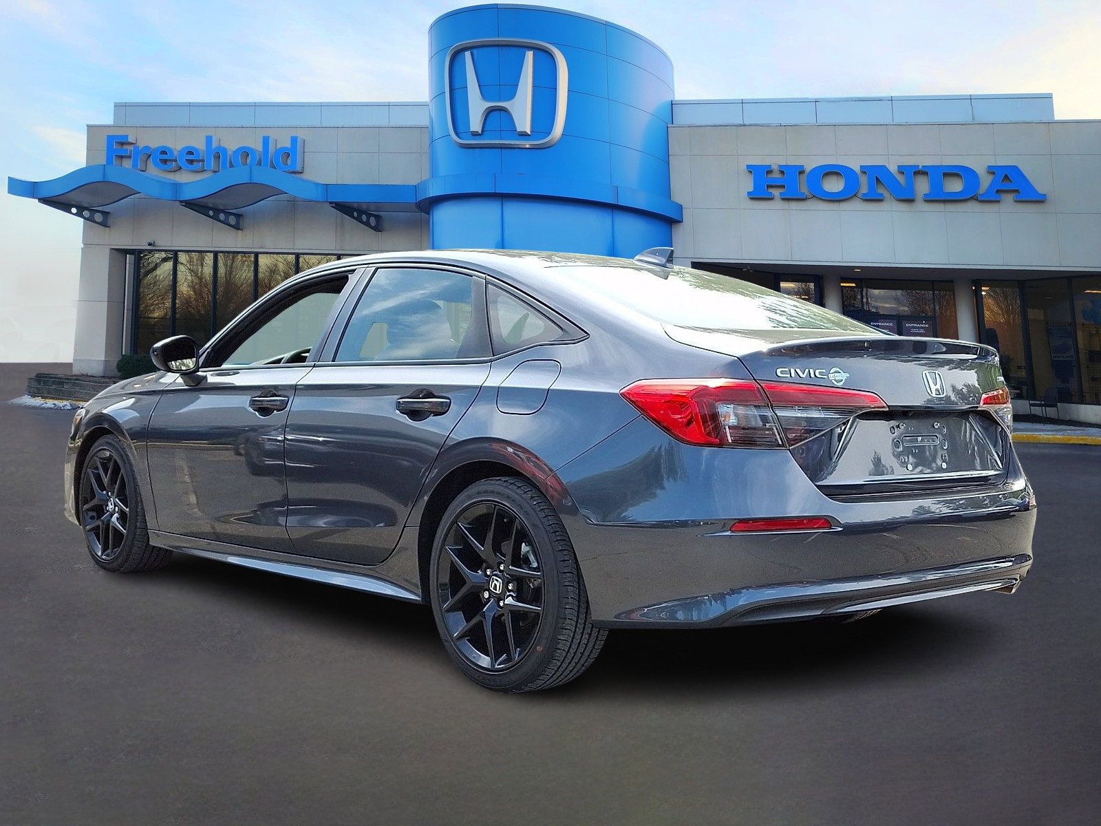 Used 2023 Honda Civic Sport image 5