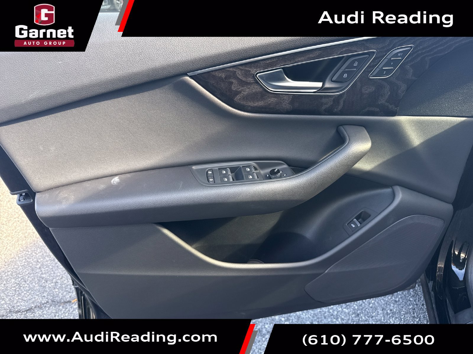 Used 2023 Audi Q8 Premium w/ Convenience Package AWD/4WD image 11