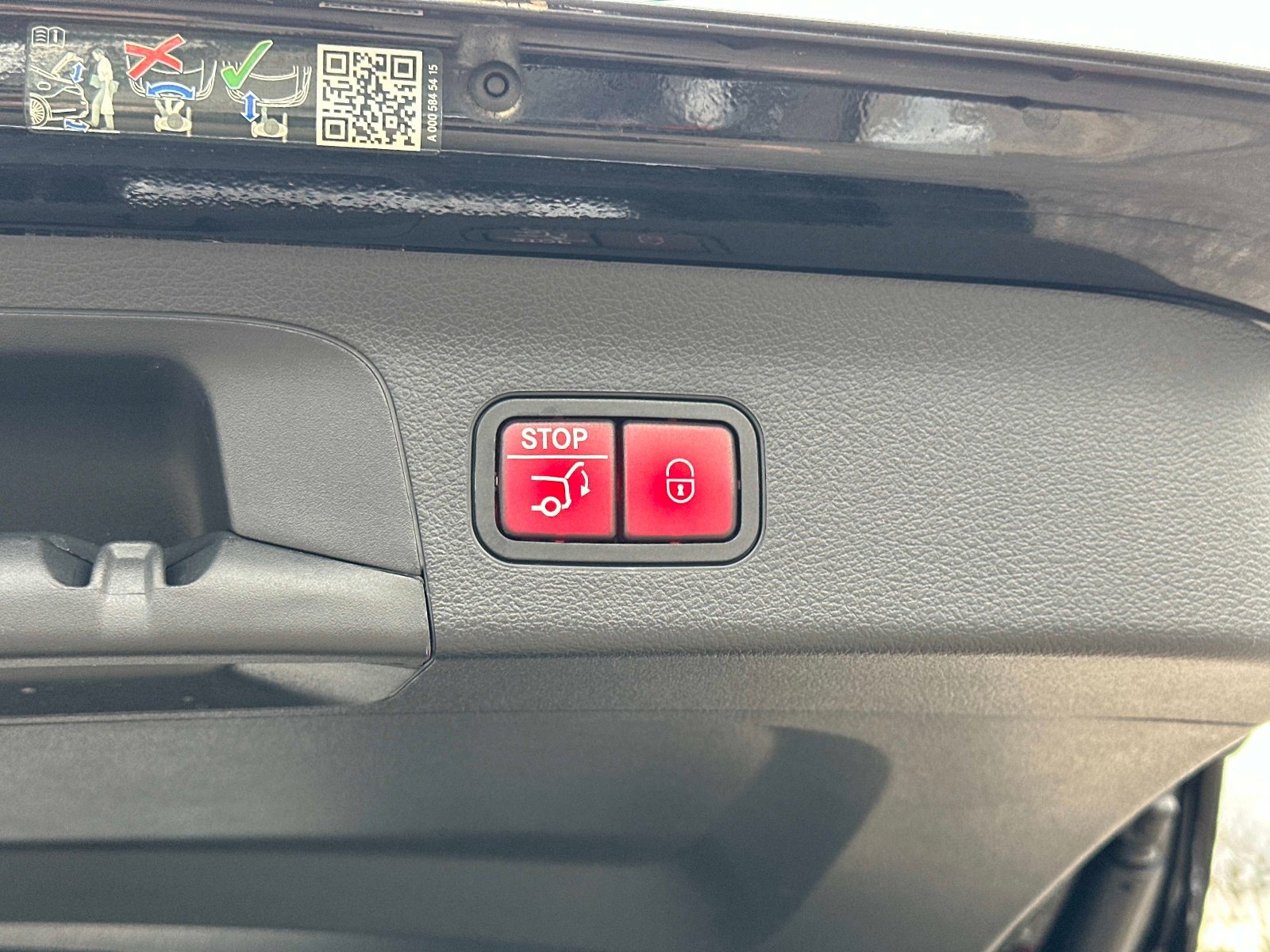 Used 2025 Mercedes-Benz GLS 580 4MATIC image 12