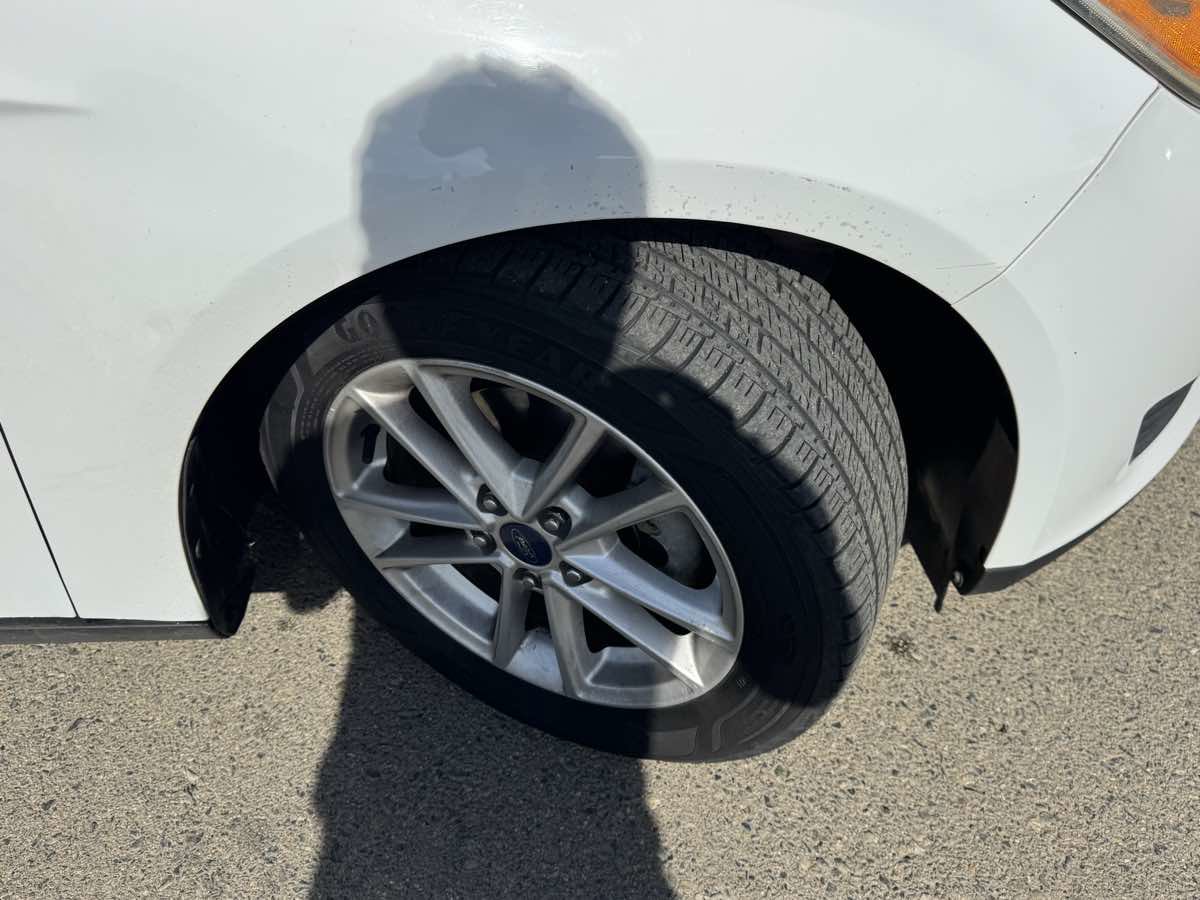 Used 2016 Ford Focus SE FWD image 37