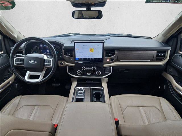 Used 2024 Ford Expedition Limited RWD image 17