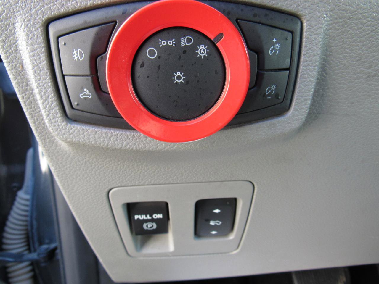 Used 2018 Ford F150 XLT w/ Equipment Group 302A Luxury image 11