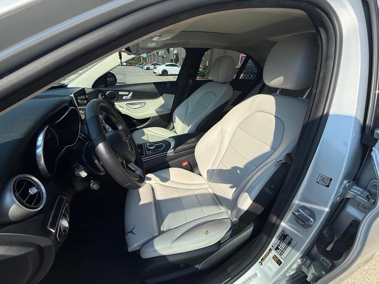 Used 2017 Mercedes-Benz C 300 Sedan image 37