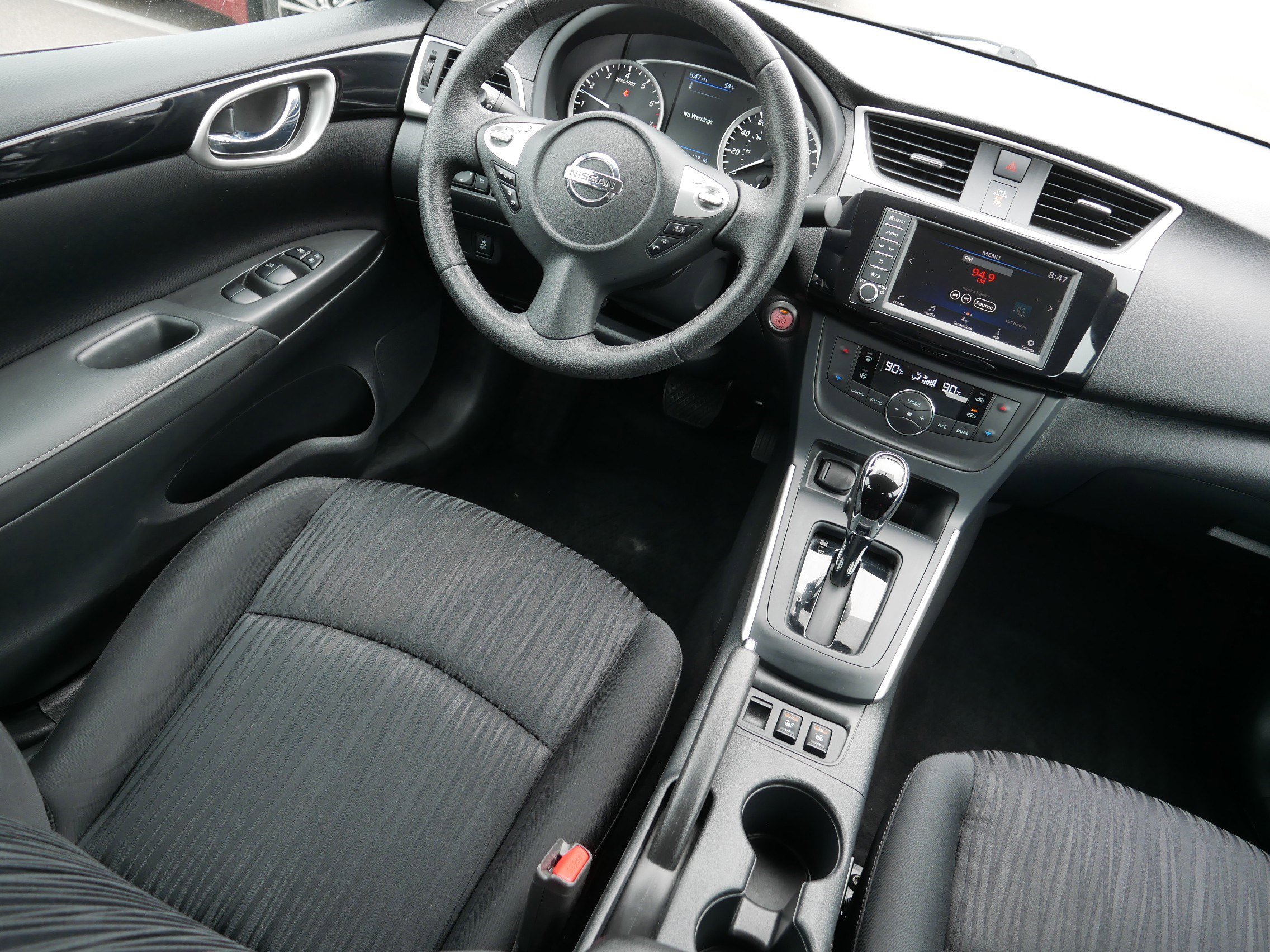 Used 2019 Nissan Sentra SV w/ All Weather Package FWD image 9