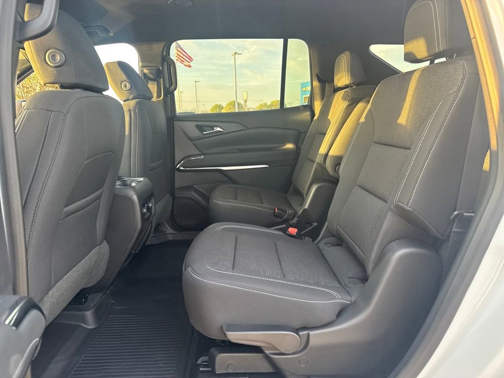 New 2026 Chevrolet Traverse LT w/ Midnight/Sport Edition image 14