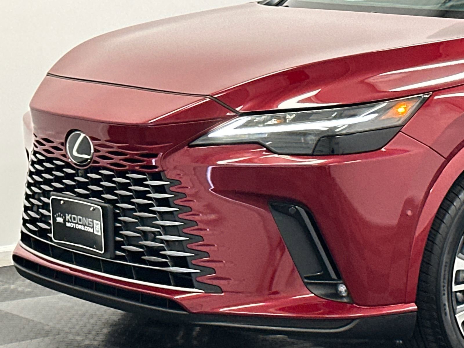 Used 2023 Lexus RX 350 Premium Plus w/ Cold Area Package image 2