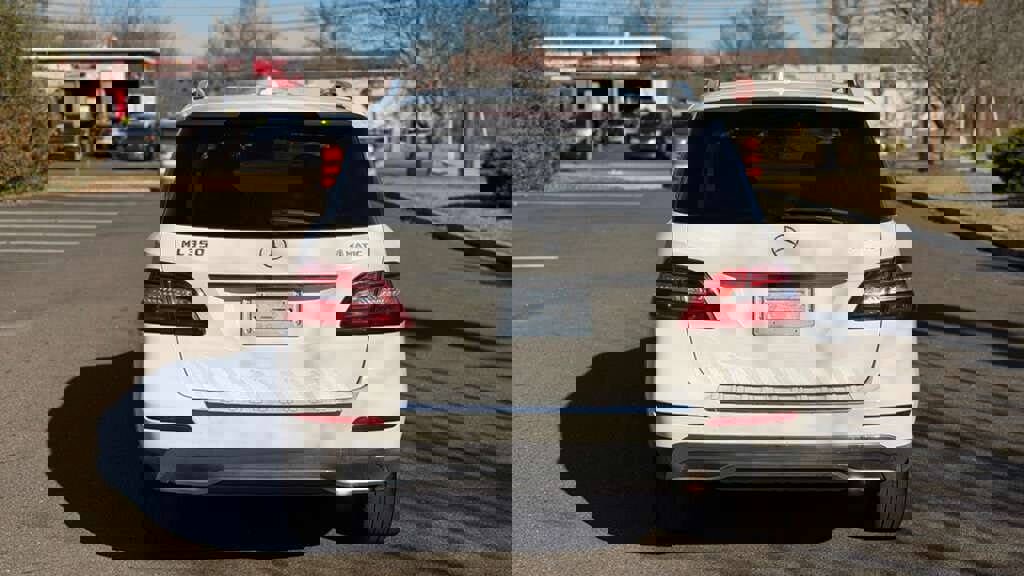 Used 2014 Mercedes-Benz ML 350 4MATIC image 7