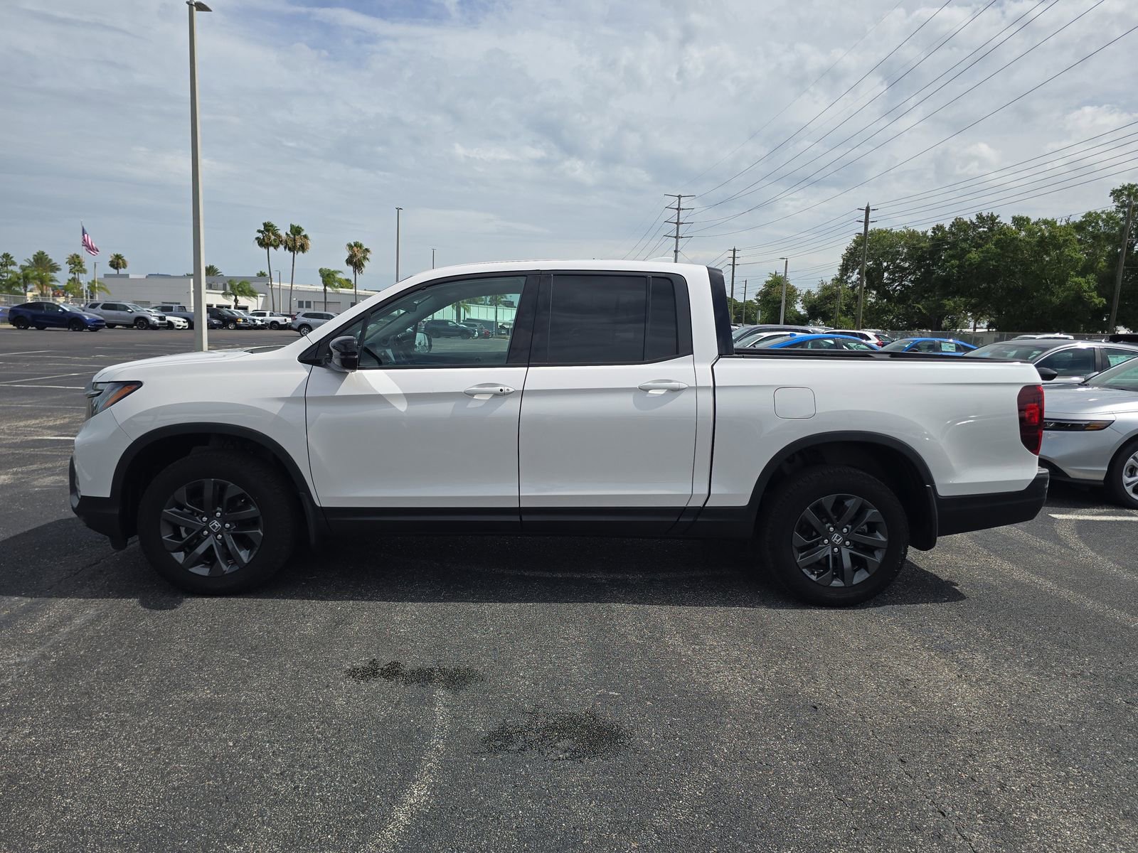Certified 2025 Honda Ridgeline Sport image 6