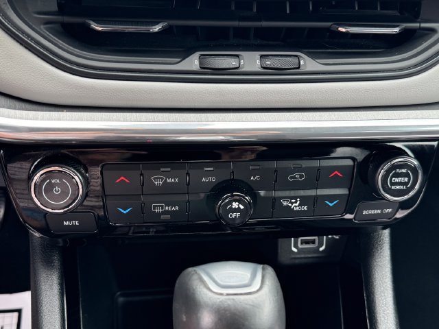 Used 2023 Jeep Compass Limited AWD/4WD image 44