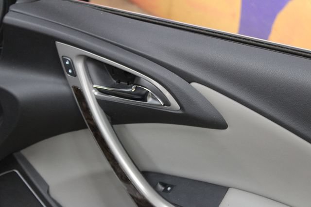 Used 2012 Buick Verano FWD image 11