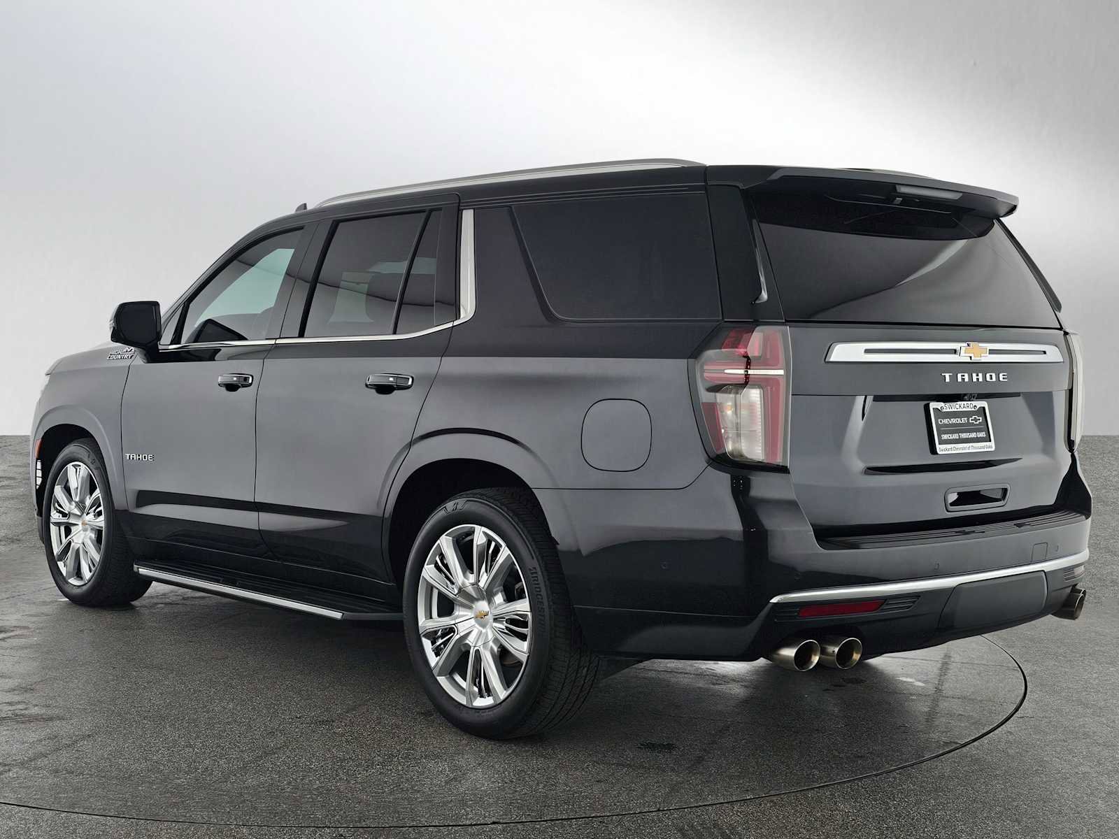 Used 2023 Chevrolet Tahoe High Country w/ Advanced Technology Package image 5