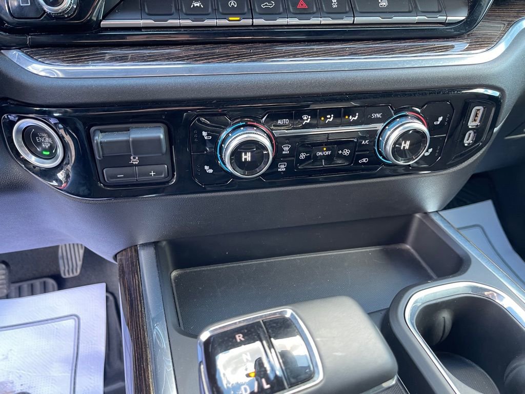 Used 2024 GMC Sierra 1500 Elevation image 24