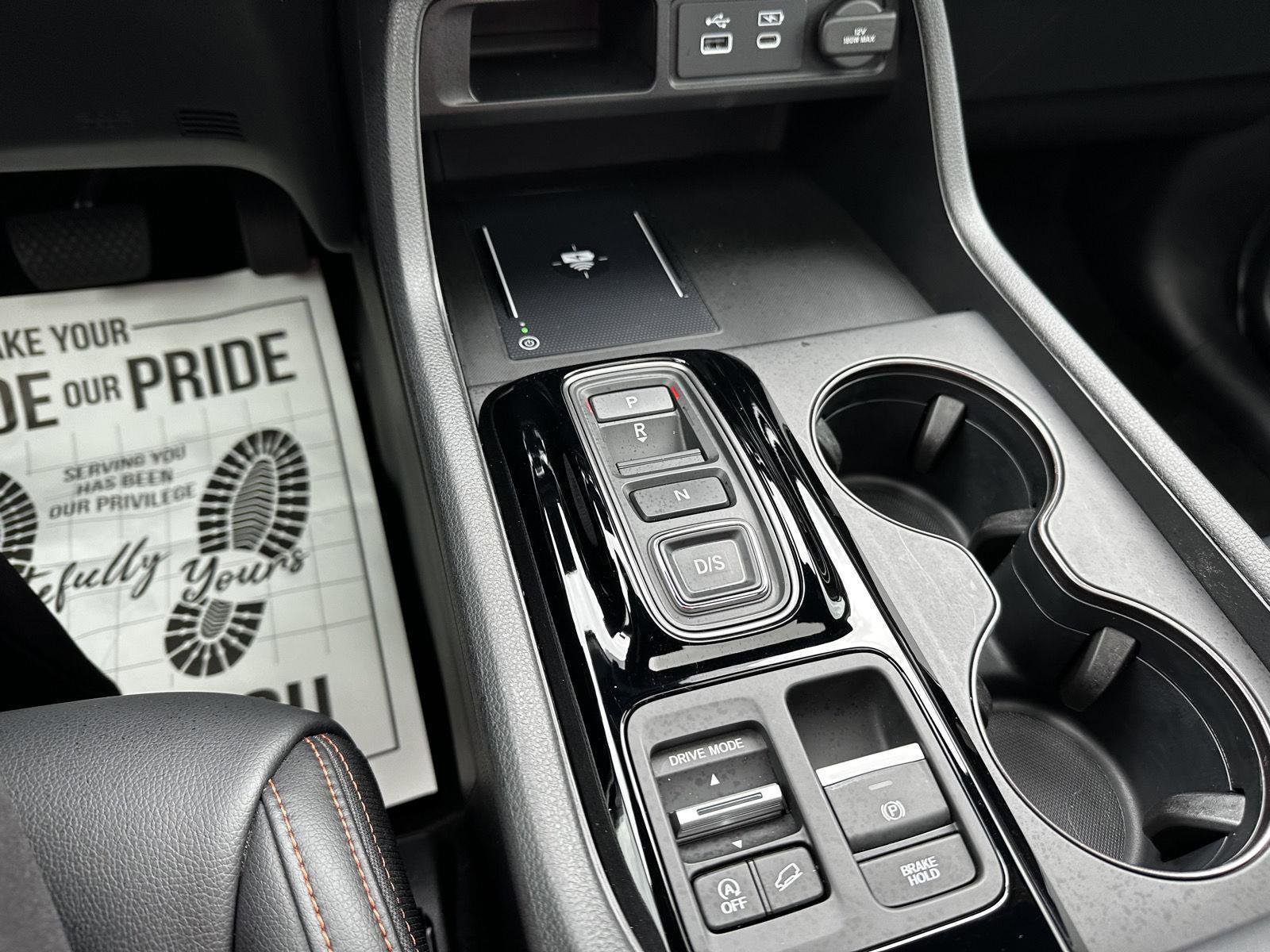 Certified 2025 Honda Pilot TrailSport image 17