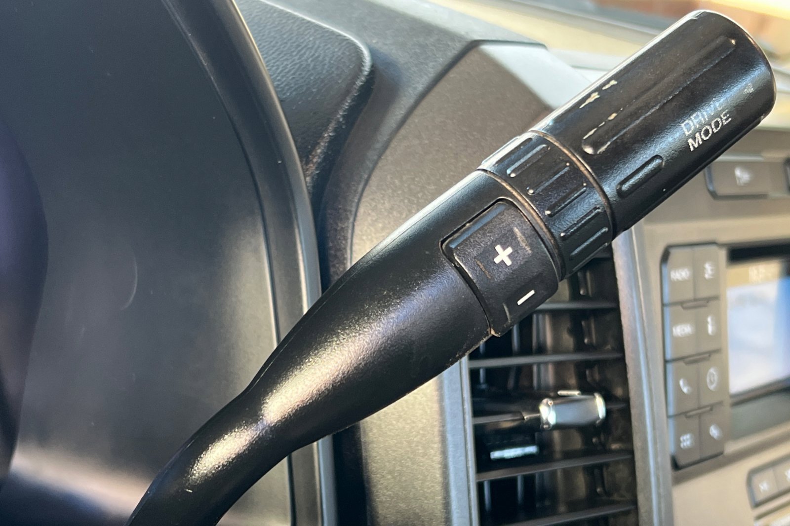 Used 2020 Ford F350 XL w/ Power Equipment Group image 17