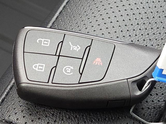 New 2026 Chevrolet Equinox EV RS image 36