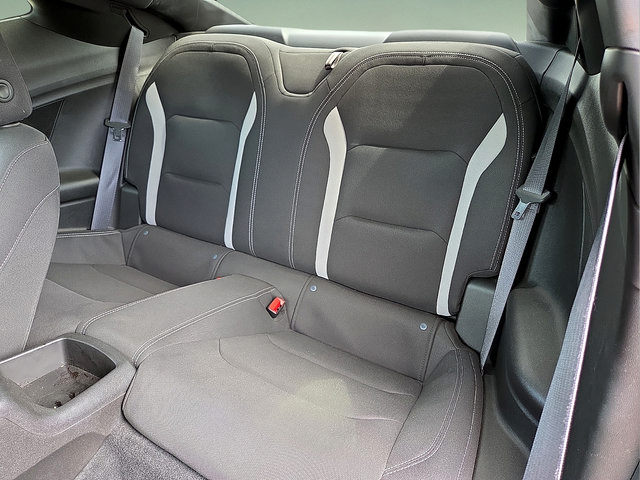 Used 2023 Chevrolet Camaro LT RWD image 13