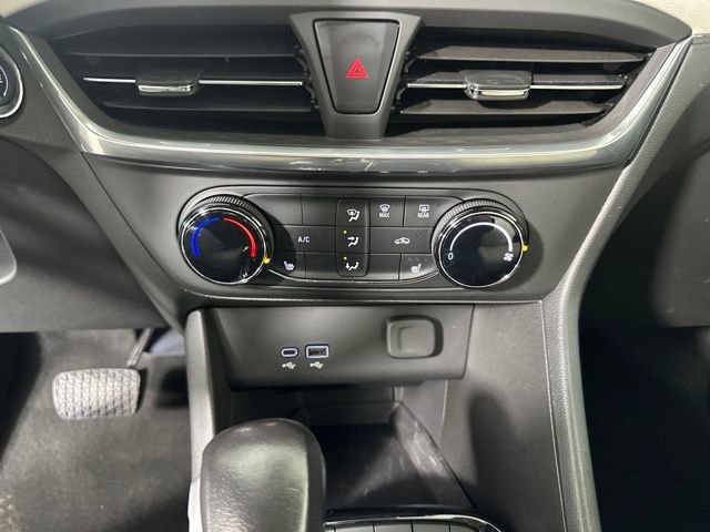 Used 2024 Buick Encore GX Preferred w/ Comfort Package image 23