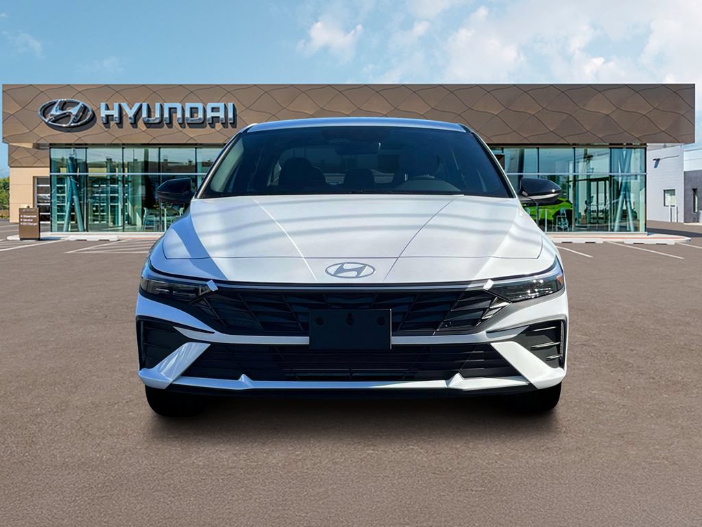 New 2025 Hyundai Elantra Sport FWD image 12