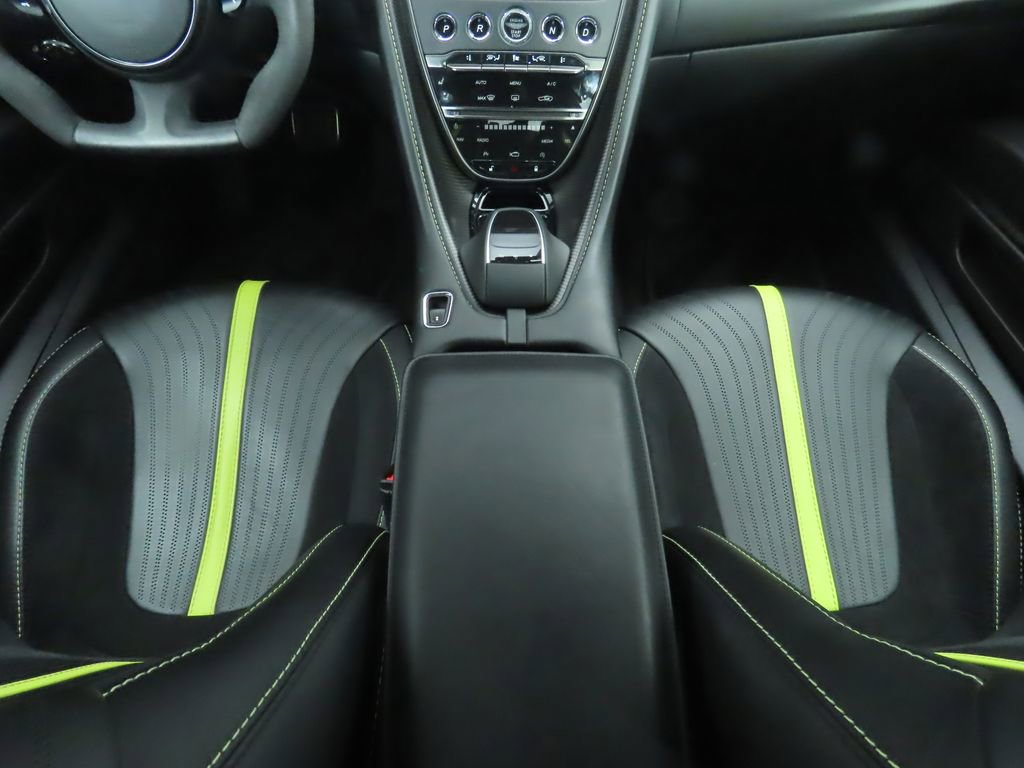 Used 2019 Aston Martin DB11 AMR image 17