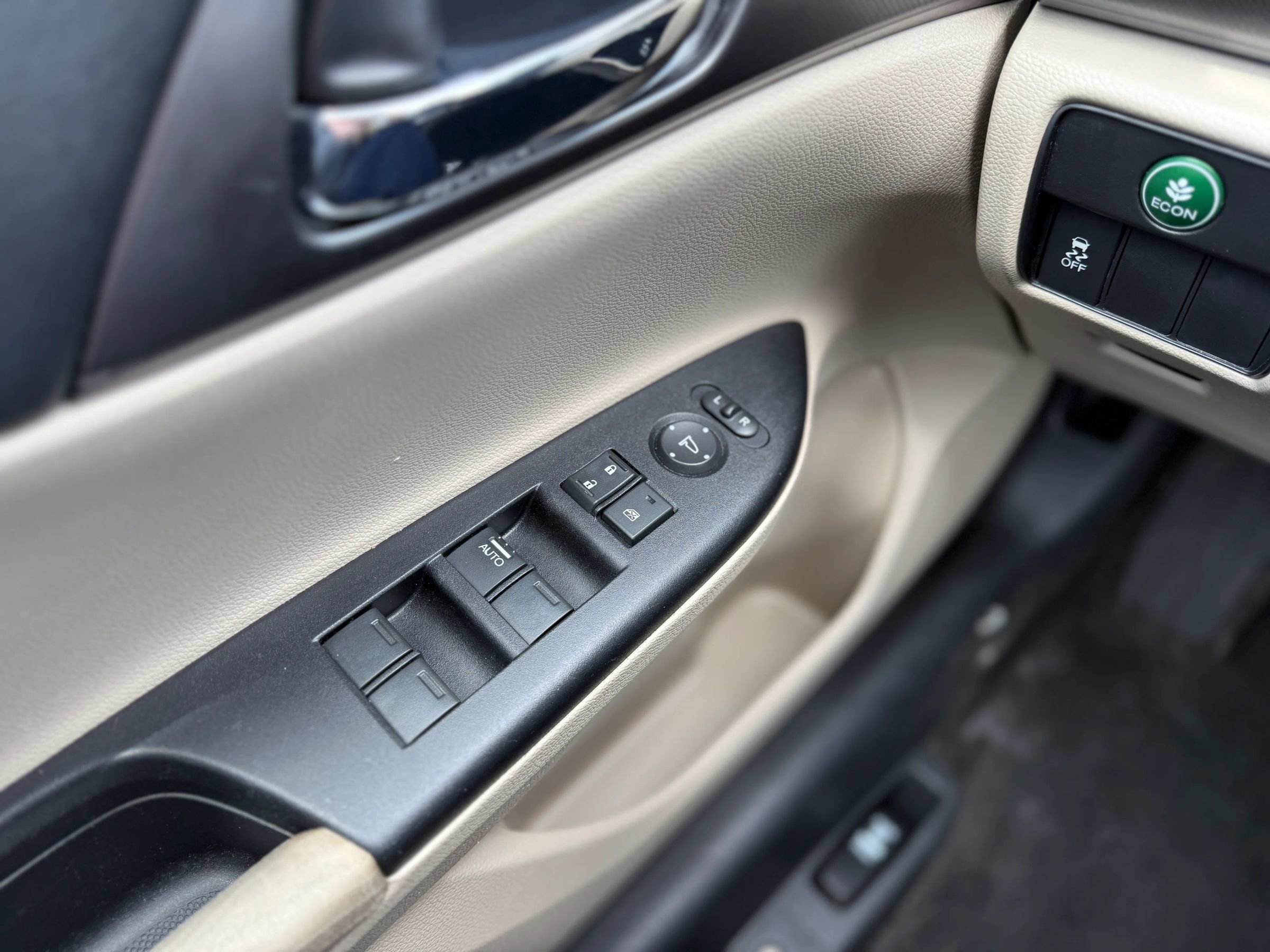 Used 2015 Honda Accord LX image 21