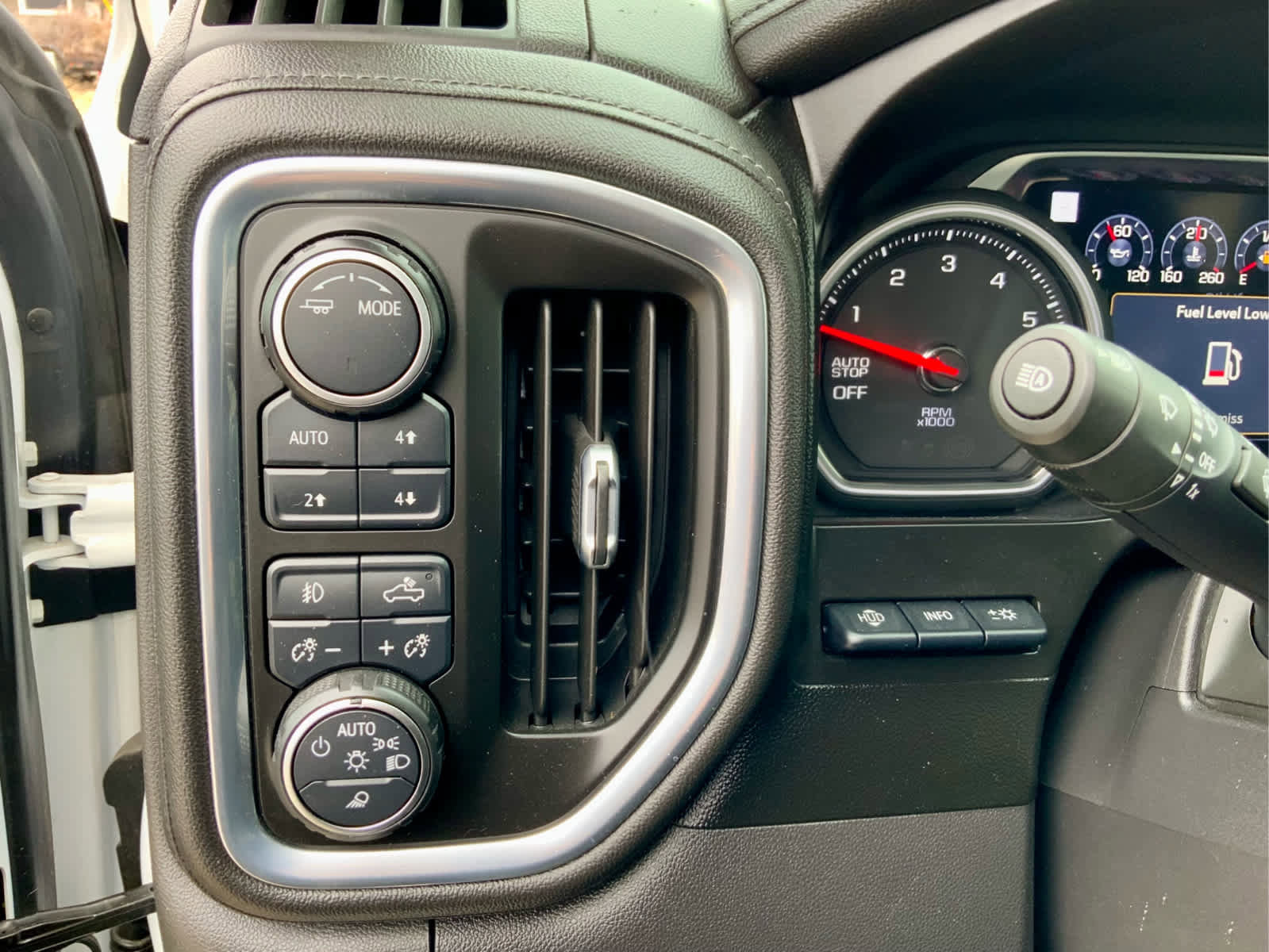 Used 2021 Chevrolet Silverado 1500 LTZ w/ LTZ Premium Package image 48