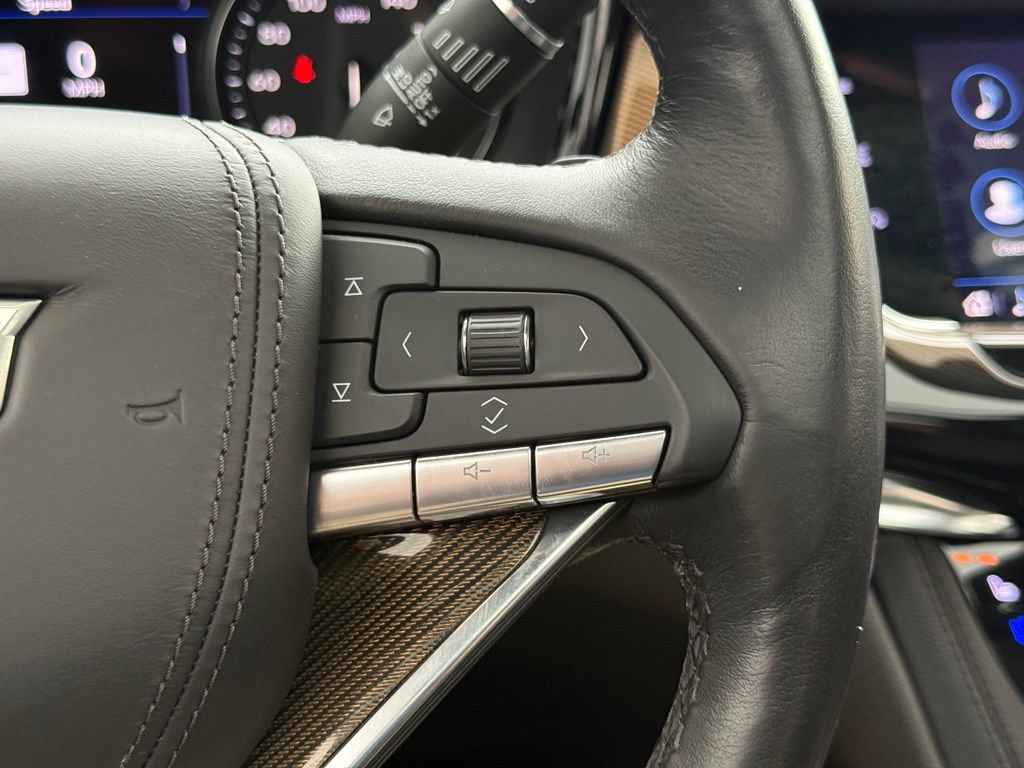 Used 2021 Cadillac XT6 Premium Luxury w/ Platinum Package AWD/4WD image 30