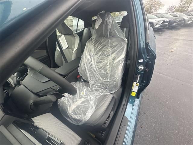 New 2026 Toyota Camry SE image 12