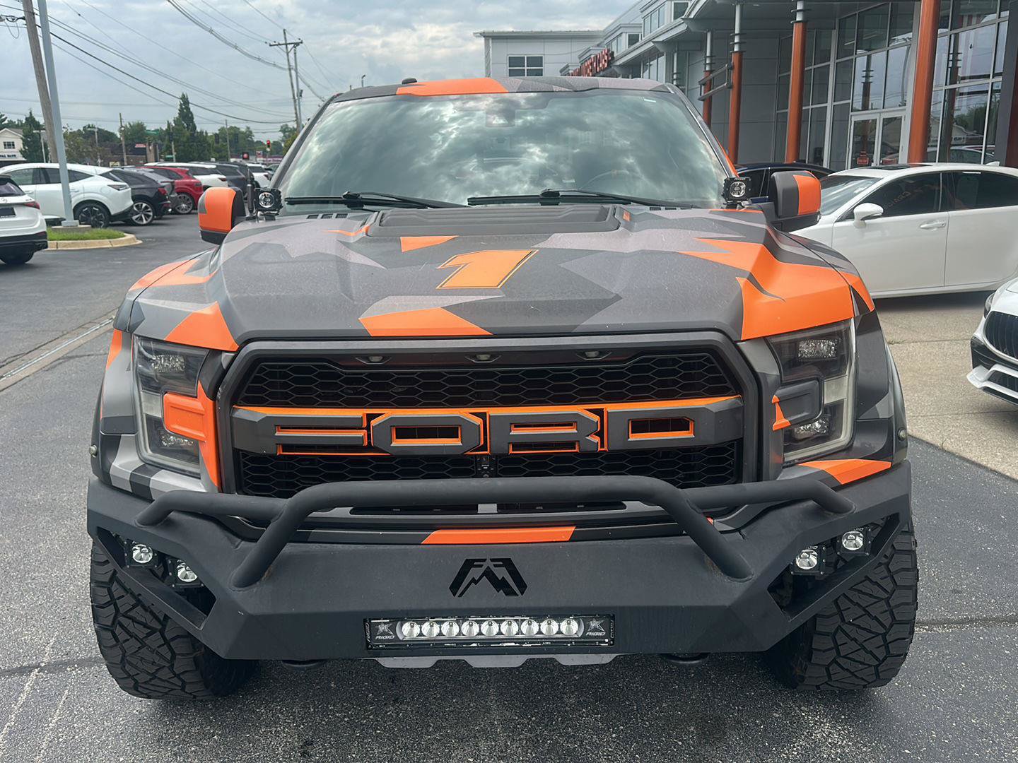 Used 2018 Ford F150 Raptor w/ Equipment Group 802A Luxury AWD/4WD image 8