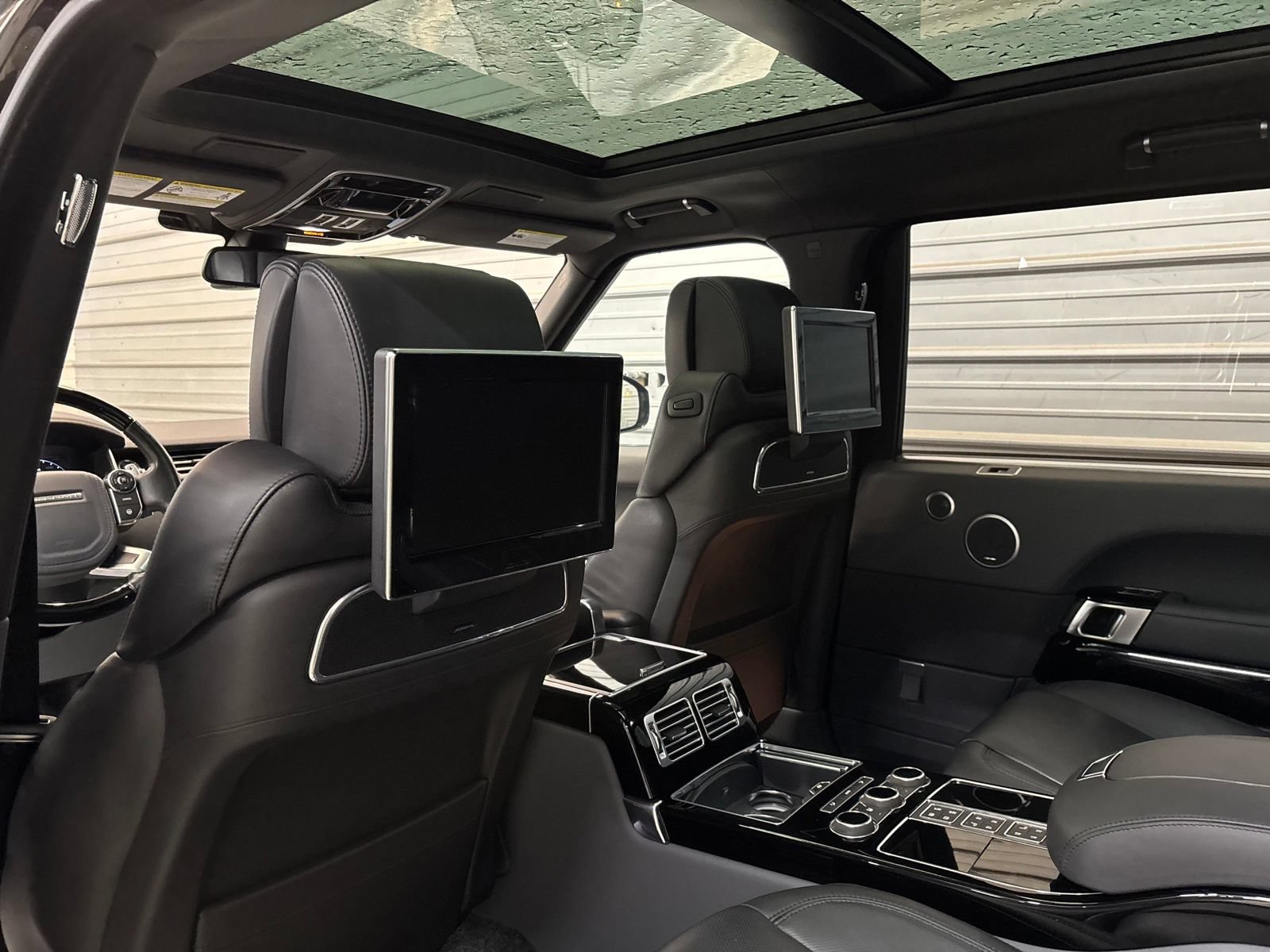 Used 2016 Land Rover Range Rover LWB SV Autobiography AWD/4WD image 25