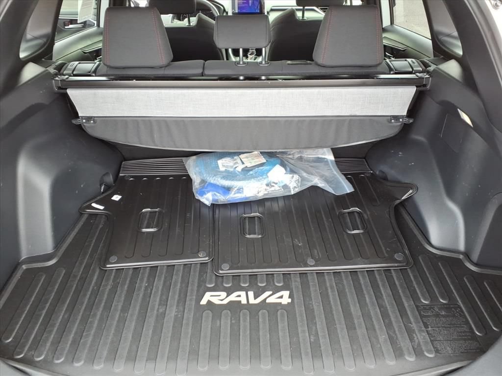 Certified 2023 Toyota RAV4 SE w/ Weather & Moonroof Package AWD/4WD image 17