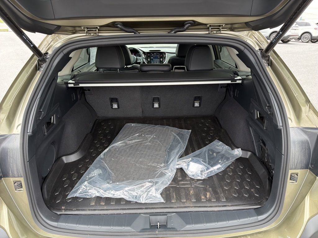 Certified 2025 Subaru Outback Limited image 17