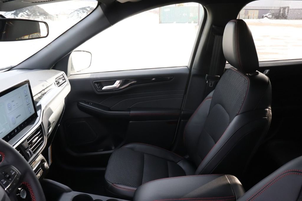 New 2026 Ford Escape ST-Line Select w/ Tech Pack #2 image 14