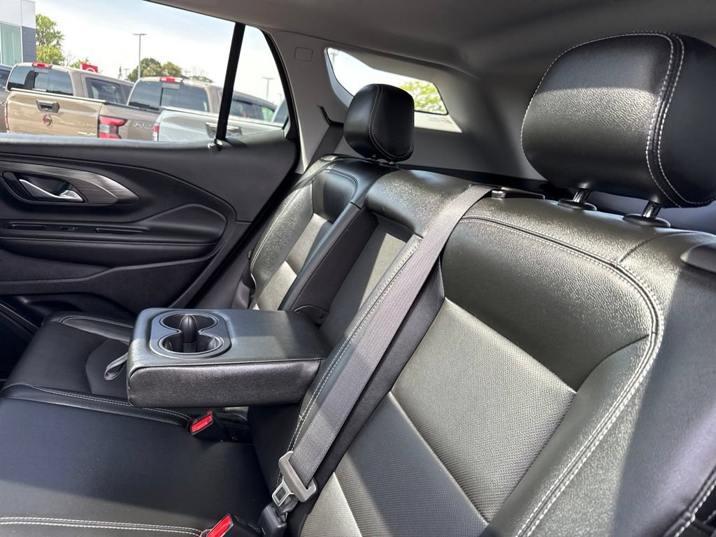 Certified 2024 GMC Terrain SLT w/ Elevation Edition AWD/4WD image 29