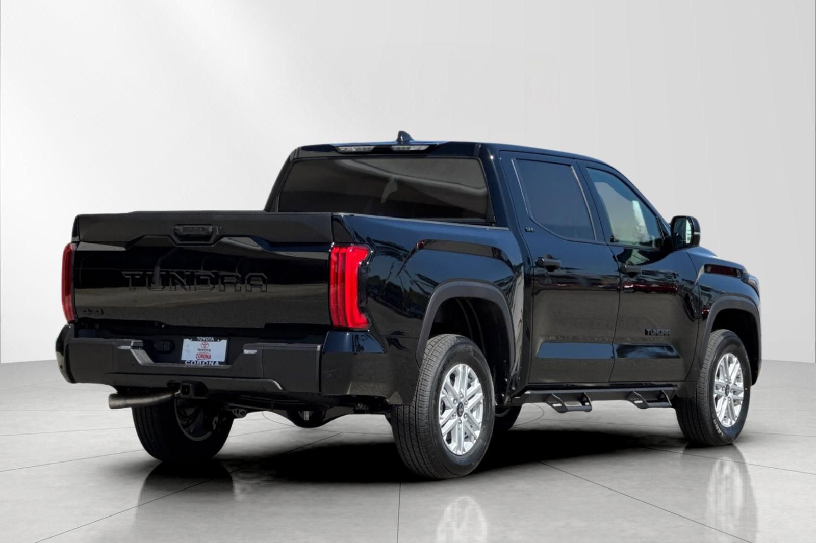 New 2026 Toyota Tundra SR5 AWD/4WD image 3