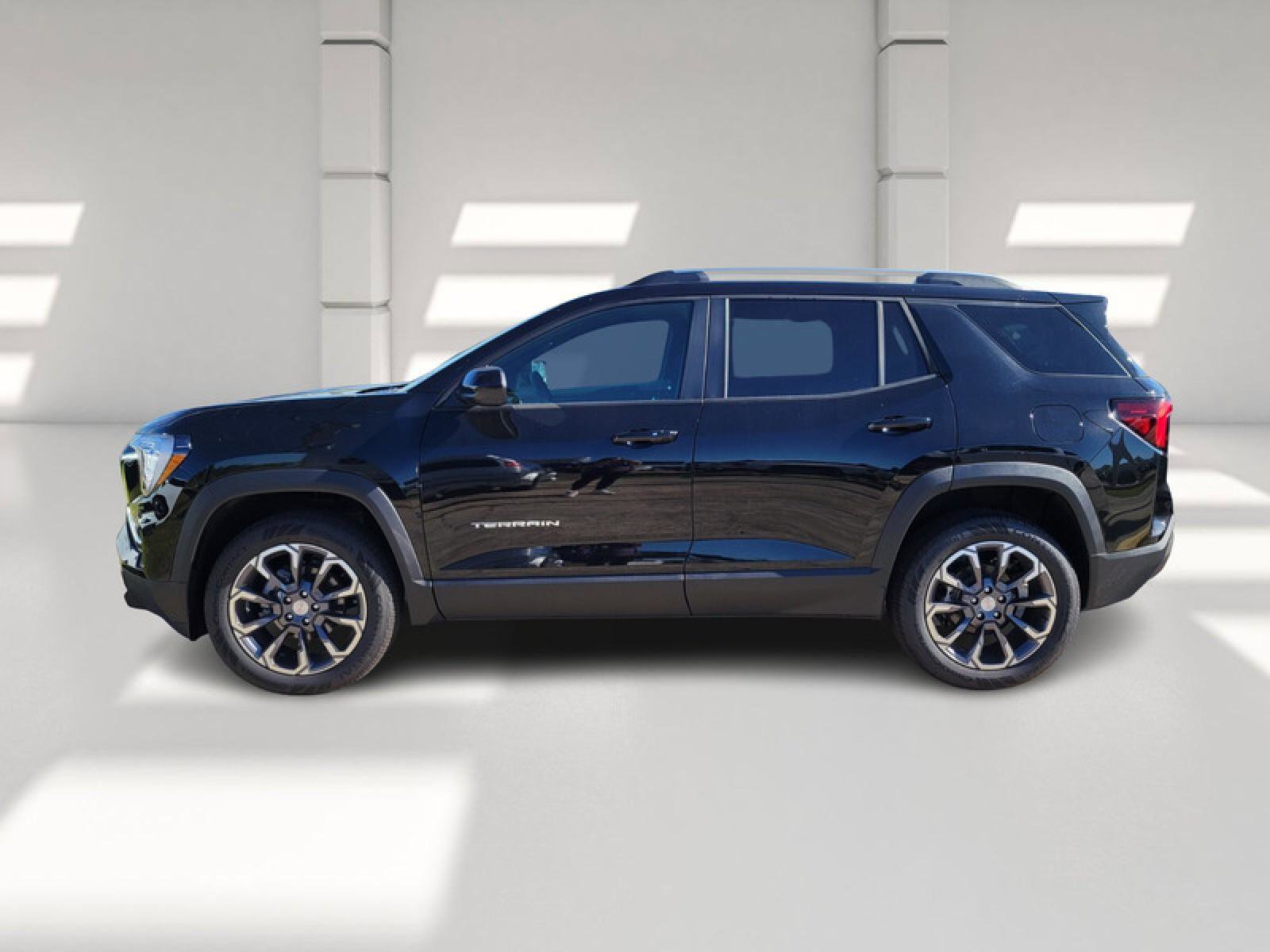 New 2026 GMC Terrain Elevation w/ Elevation Premium Package FWD image 4