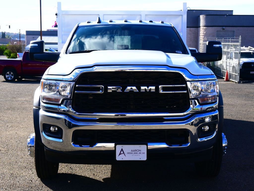 New 2024 RAM 4500 Tradesman w/ Chrome Appearance Group RWD image 3