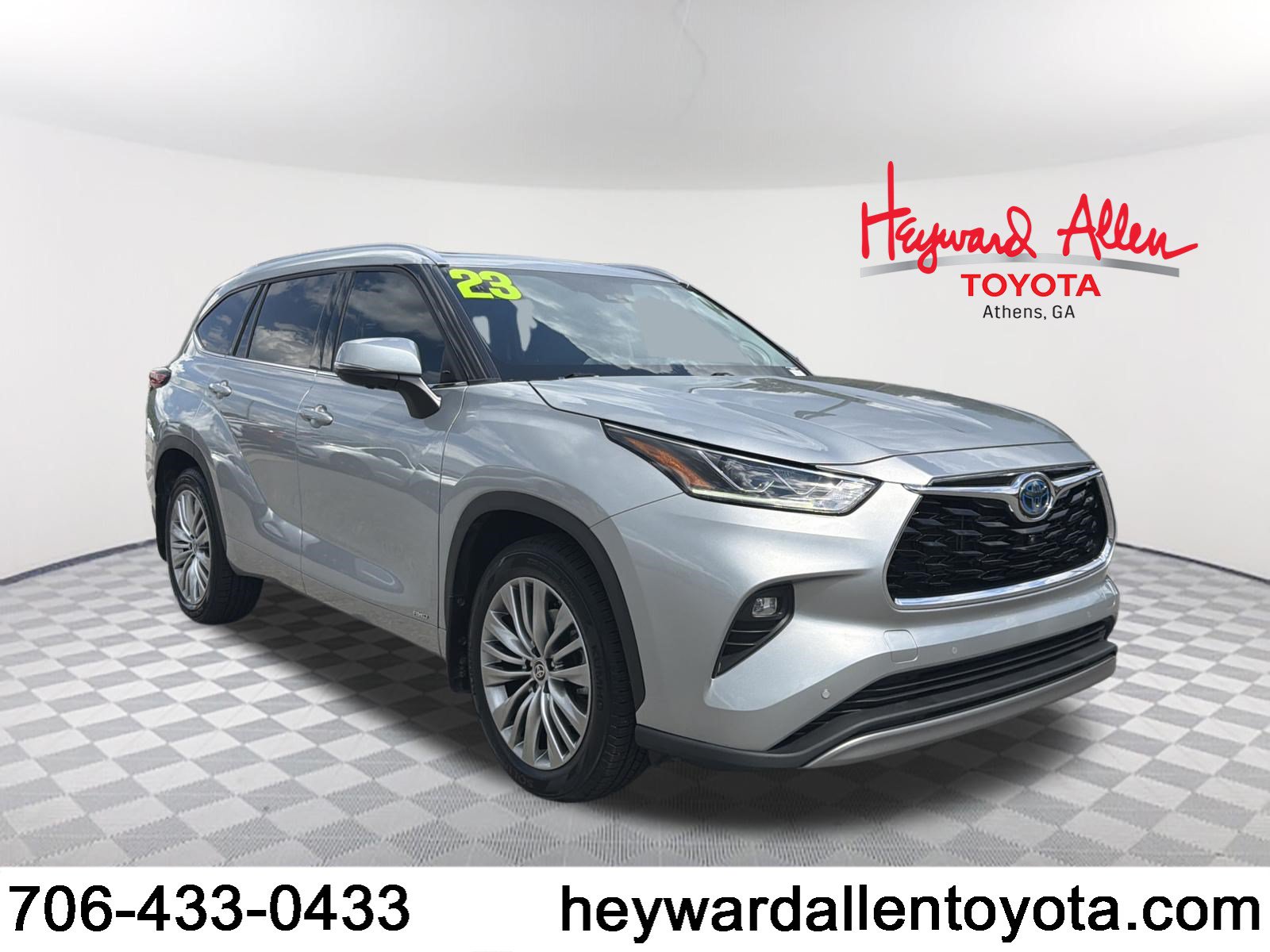 Used 2023 Toyota Highlander Platinum