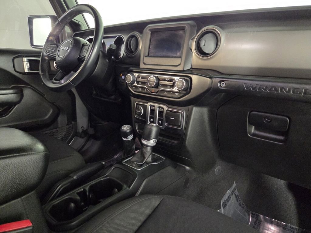 Certified 2021 Jeep Wrangler Willys image 25